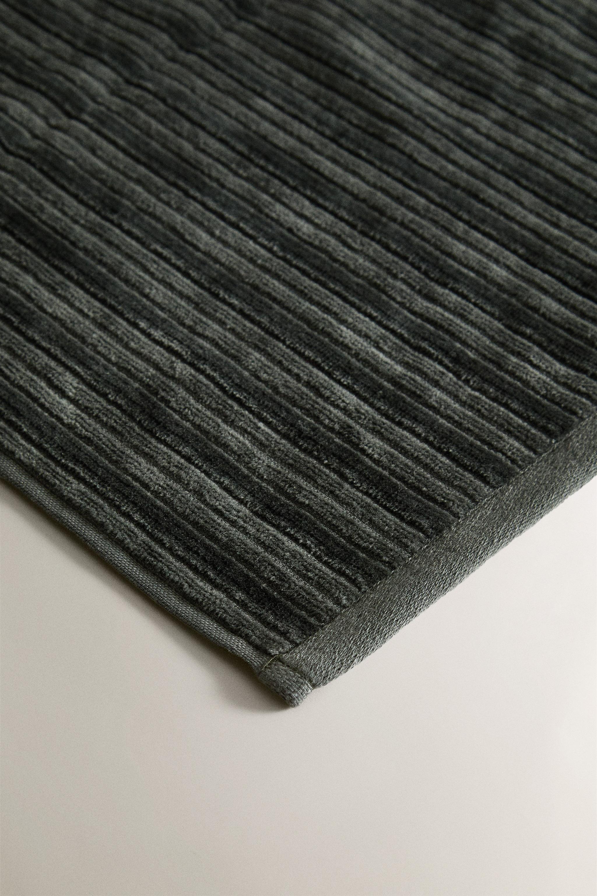 SERVIETTE DE BAIN VELOURS TEXTURÉE RAYURES